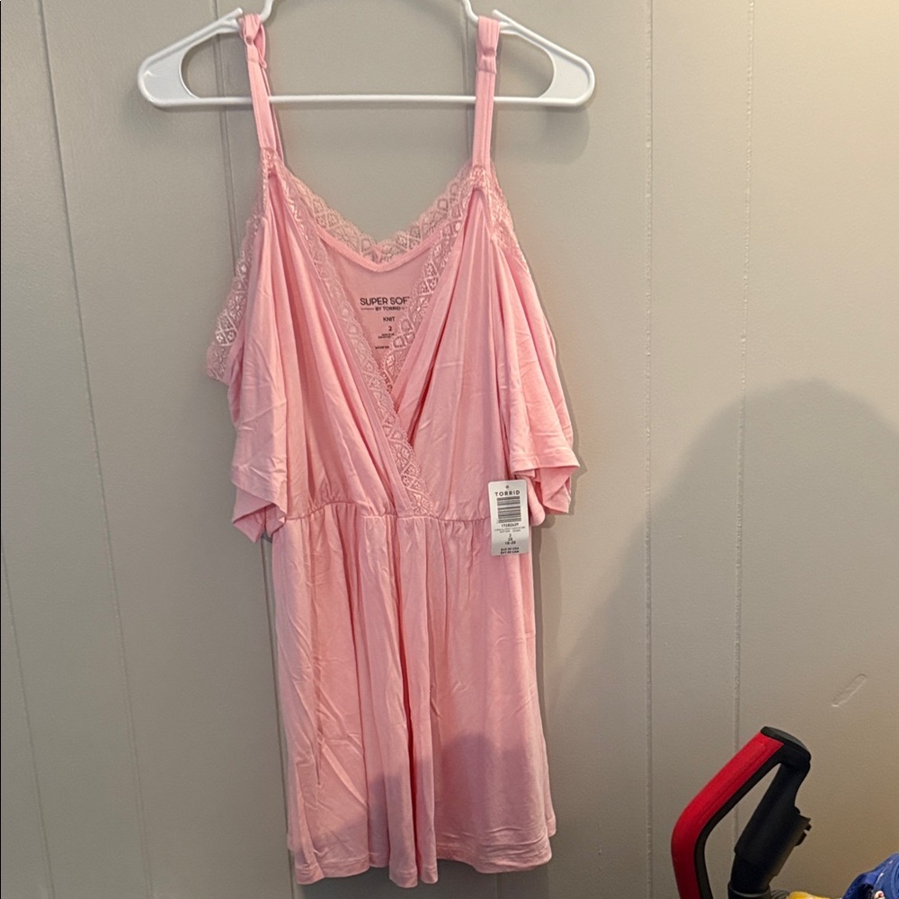 Pink torrid off the shoulder top